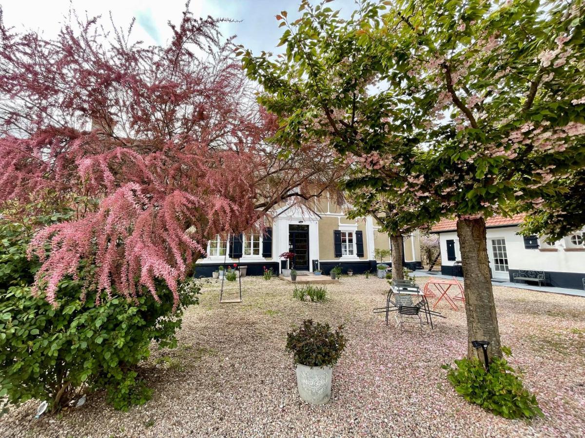 Au Presbytere De Saigneville Exteriér fotografie